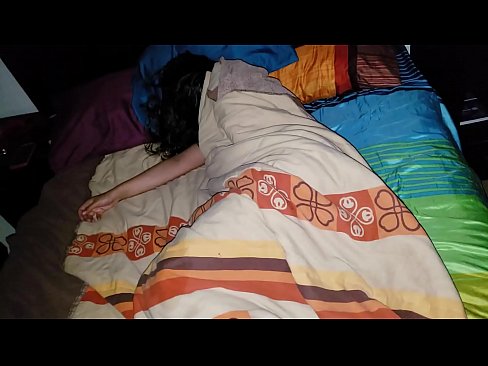 ❤️ El fillastre renya la seva jove madrastra mentre dorm. Porno al ca.assistdoctor23.ru ❌️❤